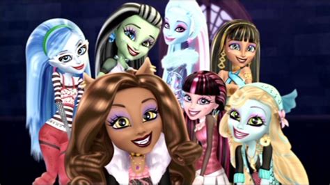 Shameless Pile Of Stuff Movie Review Monster High Scaris City Of