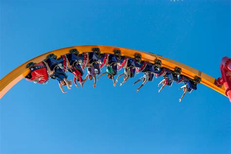 Wonder Woman Golden Lasso Coaster Six Flags Fiesta Texas