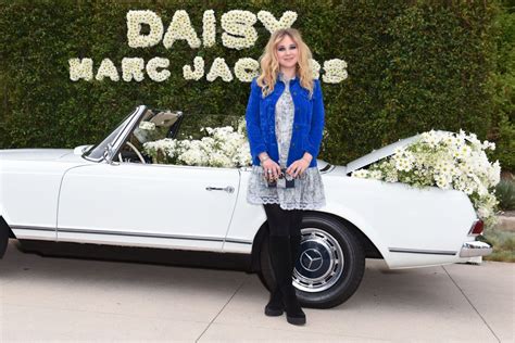 Juno Temple Marc Jacobs Celebrates Daisy In Los Angeles 05092017