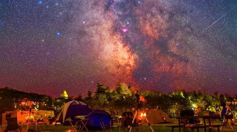 7 Beautiful Places To Go Stargazing In Quebec Mtl Blog