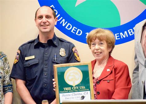 Maybe you would like to learn more about one of these? SCVNews.com | Santa Clarita Named 'Tree City USA' for 29th ...