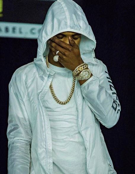 A boogie wit da hoodie has released his third studio album artist 2.0. A Boogie Wit Da Hoodie - Drowning (Water) Video | Daily ...