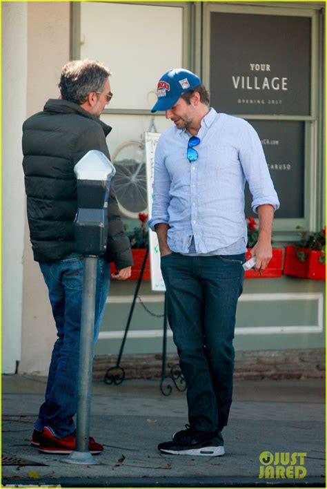 Photo Bradley Cooper Lunch In Pacific Palisades 37 Photo 3537616