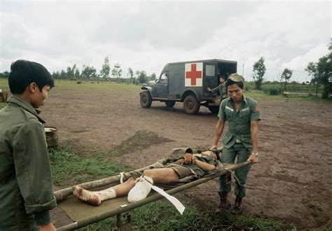 Vietnam War 1974 Wounded South Vietnamese Soldier Flickr