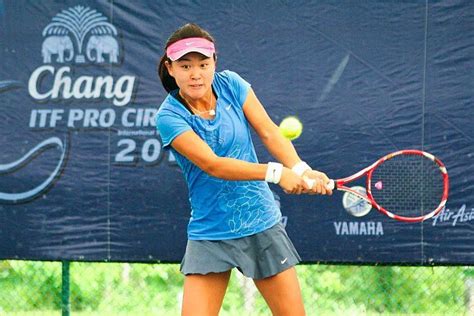 Zhu Lin Chinese Tennis Player Bio With Photos Videos