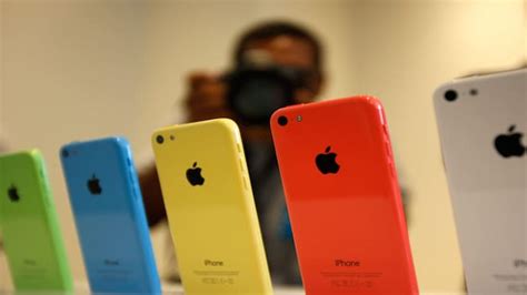 Apple Iphone 5c Features 4 Inch Retina Display Screen Comes In 5