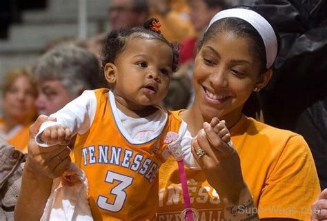 candace parker with her daughter super wags hottest wives and girlfriends of high profile