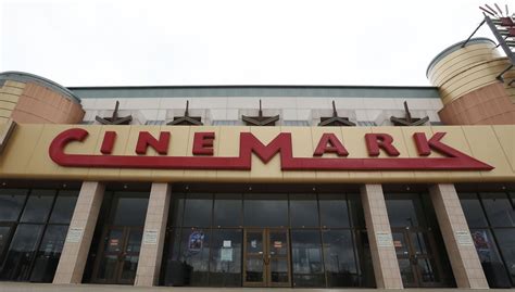 Back To The Movies Cinemark Regal Cinemas Set Reopening Dates In July