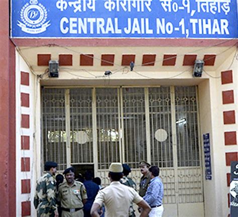Influential People Gets All Kind Of Favours In Prison Claims Tihar Jails Ex Law Officer The