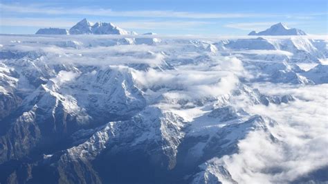Самая высокая гора в мире топ 10 вершин