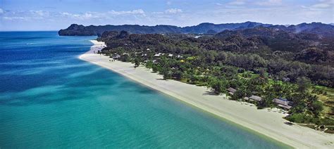 Authentically attractive, majestically appealing and picturesque are the right words to define the ethereal beauty of langkawi beaches. Exclusive Travel Tips for Your Destination Langkawi in ...