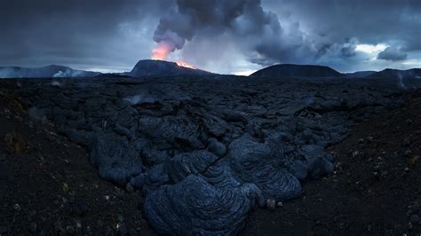 411180 Volcano Nature Volcanic Eruption Iceland Dark Landscape