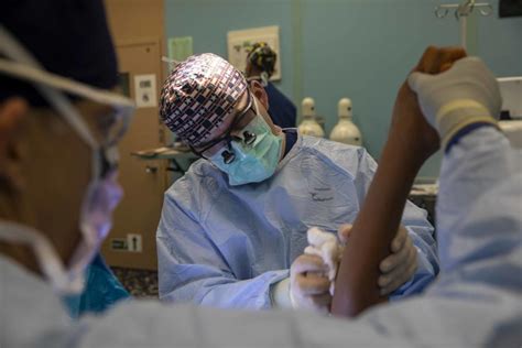 dvids images comfort surgeons operate on dominican republic citizens [image 1 of 7]