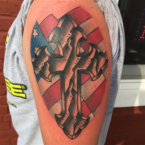 The christian cross tattoo not only has religious and cultural. 46 Cross Tattoos Ideas For Men and Women - InspirationSeek.com