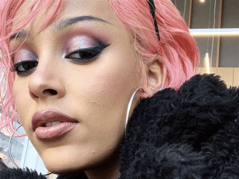 Look Doja Cat Reveals She Came This Close To Death Almost Died On