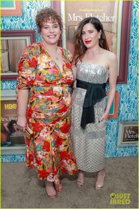 Photo Kathryn Hahn Celebrates Premiere Of Her New Hbo Series Mrs