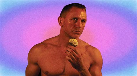 what daniel craig in skyfall can teach you about building muscle as you age british gq