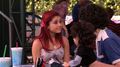 Victorious 1x03 Stage Fighting Cat And Robbie Image 23334898 Fanpop