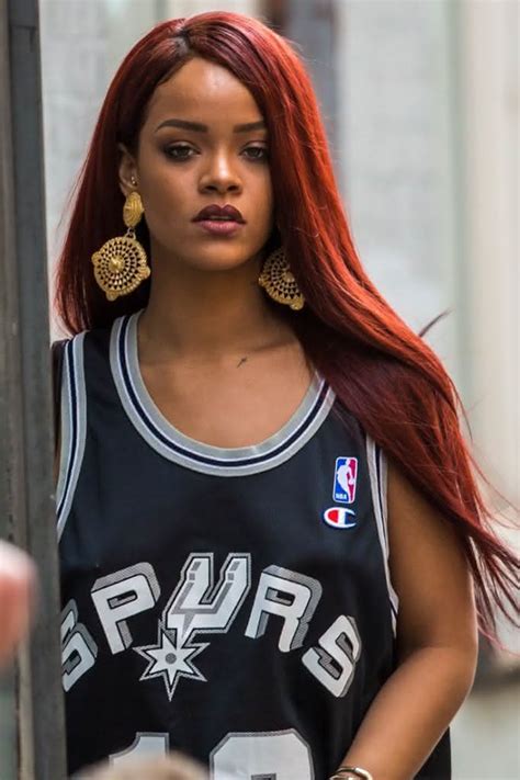 6 Modelos De Cabelo Icônicos Da Rihanna Para Você Se Inspirar