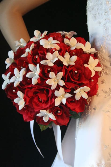 Red And White Bouquet Red Wedding Wedding Flowers Bridal Bouquet