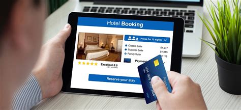 What day is cheaper to book a hotel?