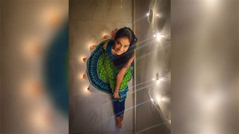 Diwali Poses With Diya 🪔 Diwali Poses For Girls Diwali Photoshoot