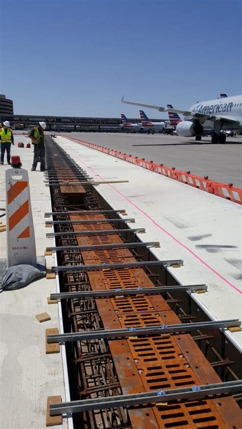 Sky Harbor Airport Trench Case Study Neenah Foundry