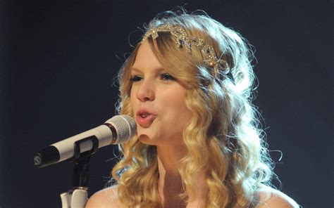 Image Taylor Swift Singing 1280x800 Glee Wiki