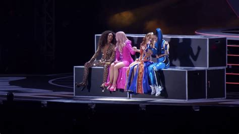 Spice Girls Something Kinda Funny Spice World Tour 2019 Hd Youtube
