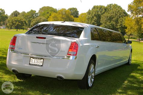 Chrysler 300 Stretch Limousine Santos Vip Limo Service Online