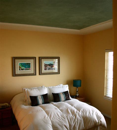 Bold Colors Make For More Memorable Rooms Home Decor Interior Room