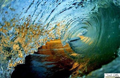 Photos The Most Beautiful Waves Ever Huffpost