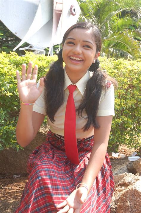 Mallu Actress Yaamini As A School Girl Photo Album Mallu Actress Photo Mallu Aunty Photo Album