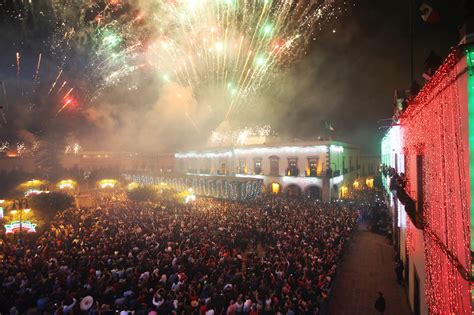 Todo Listo Para Celebrar Las Fiestas Patrias Plaza De Armas Querétaro