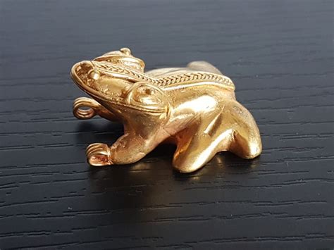 Tumbaga Gold Artifact Pre Columbian Zoomorphic Figure 40 X 28 X 20