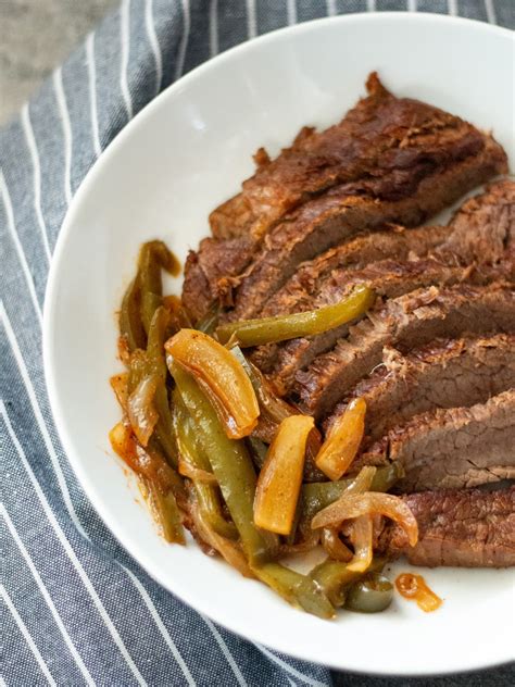 If you slice into it immediately. Fajita Flank Steak in the Instant Pot | Cosmopolitan Cornbread