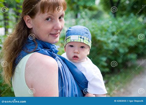 Mother Carry Baby In Sling Stock Image Image Of Fragility