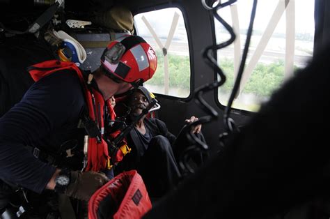 Dvids Images Survivors Of Hurricane Harvey Rescued By The 106th Rescue Wing Image 5 Of 14