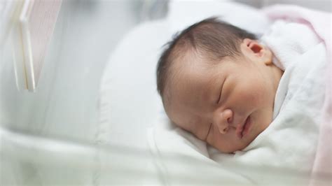 Los Bebés Recién Nacidos Por Cesárea Podrían Ser Más Sanos Si Les