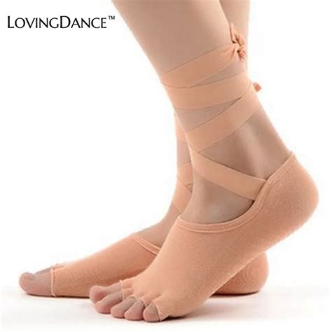 2017 Woman Belly Dance Toe Pad Practice Foot Thongs Protection Traning