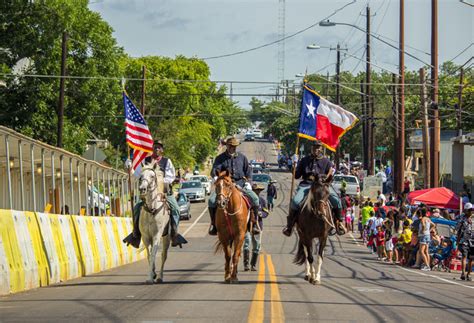 Juneteenth Parade And Festival 1 Of 51 Photos The Austin Chronicle