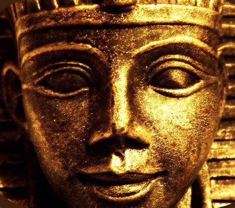 Pharaoh Statue Hd Wallpaper Peakpx