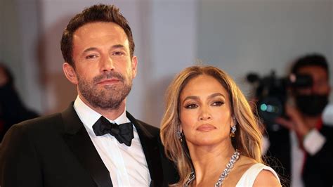 Jennifer Lopez And Ben Affleck There Was A Reason For The Speed Marriage 24 Hours World