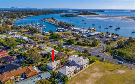 Yamba is a coastal town in the northern rivers region of new south wales at the mouth of the clarence river. First National Real Estate Yamba :: 5/16 Yamba Road, Yamba ...