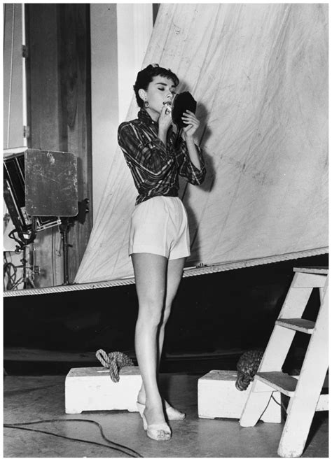Audrey Hepburn © Pleasurephoto Room