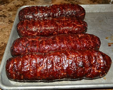 Does anyone have a favorite recipe or set of flav. Spicy Pepper Smoked Summer Sausage - Easy Summer Sausage ...