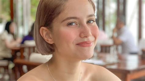 Jessy Mendiola Gives Advice While Cooking A Korean Barbecue Feast