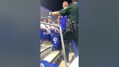 Blue Jays Fan Gets Kicked Out Of Td Ballpark Yankees Vs Blue Jays 41221 Youtube