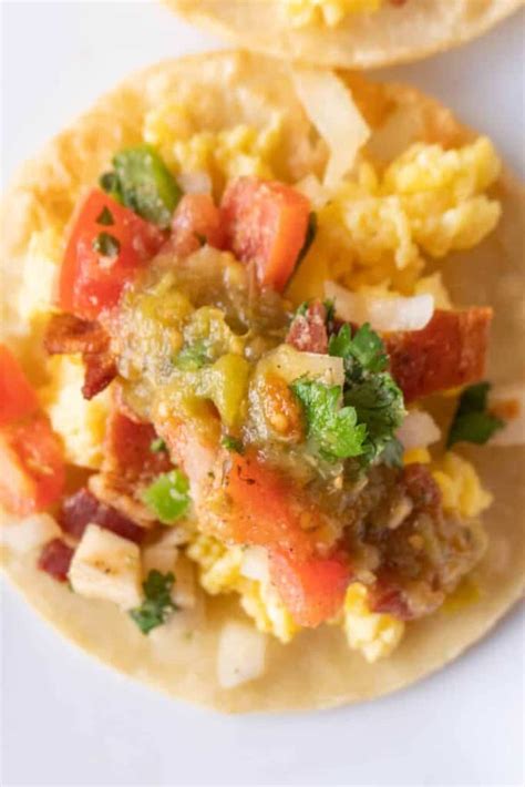 Easy Breakfast Taco Recipe Quick Delicious And The Best