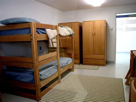 20040324 19 Sample Dorm Room Kent State University Flickr Photo Sharing
